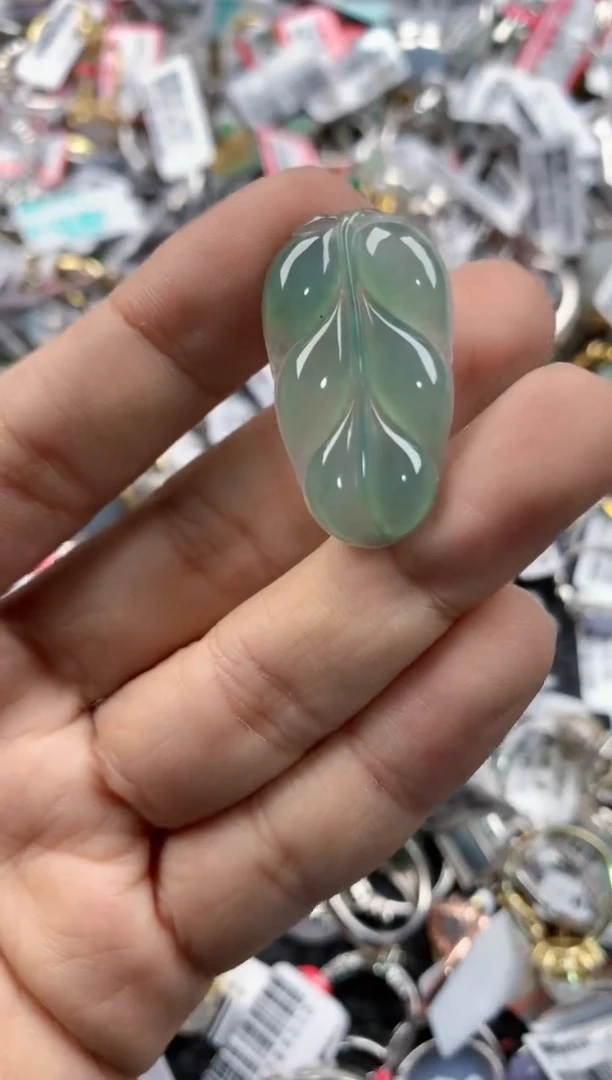 未镶嵌戒指翡翠17-17-17       6`