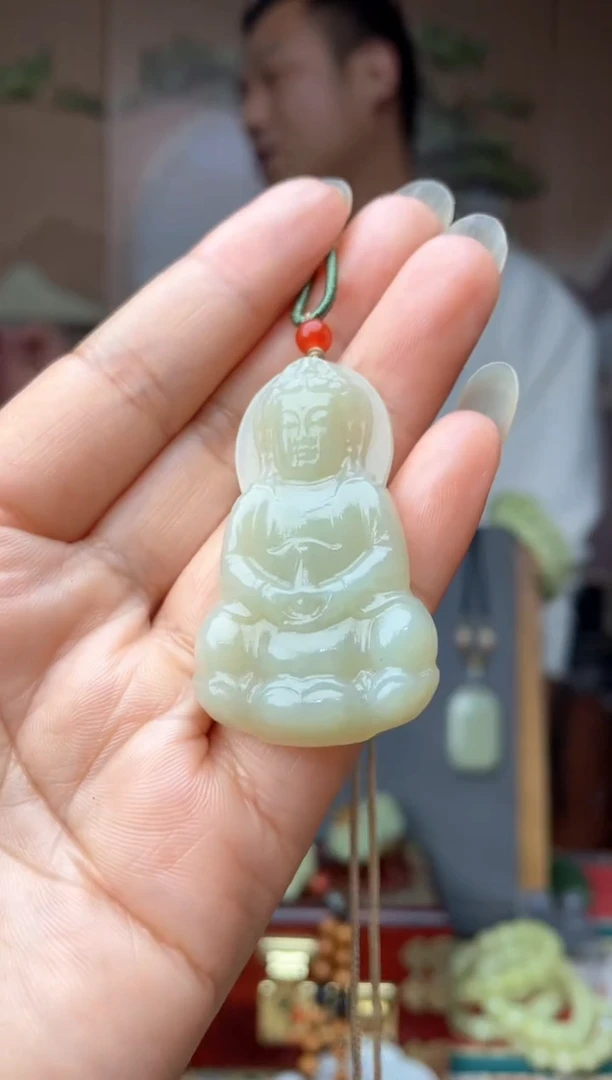 颈饰未镶嵌和田玉拍一发一