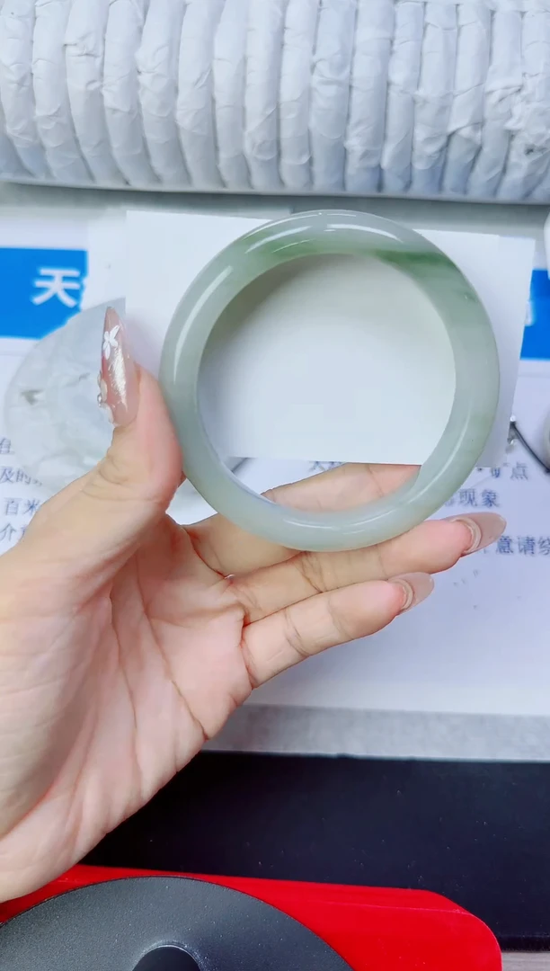 石英质玉手镯未镶嵌99/59