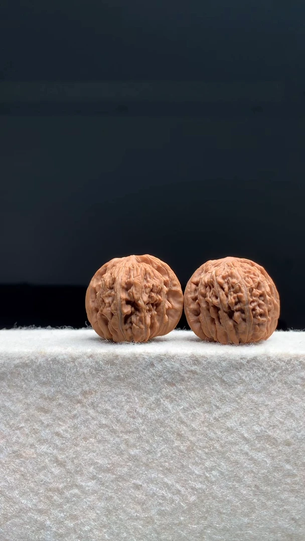 把件文玩核桃41尺山地四座楼