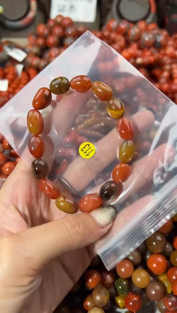 未镶嵌手串南红玛瑙10+