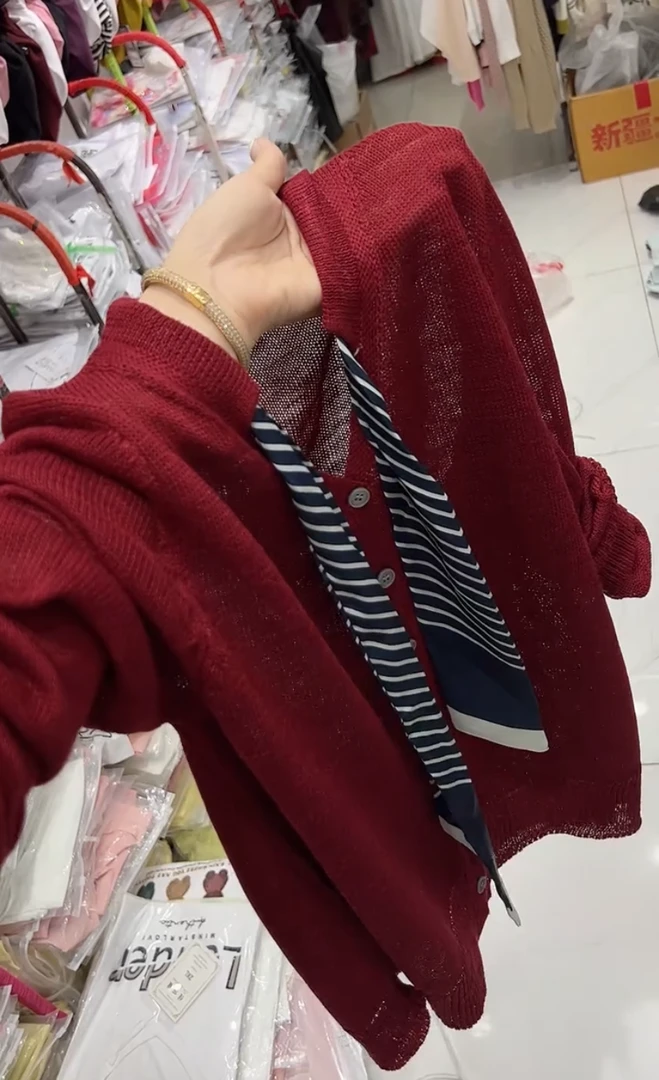 2025秋冬气质高级感时髦灰色长袖防晒针织衫新款小丝巾领带上衣女