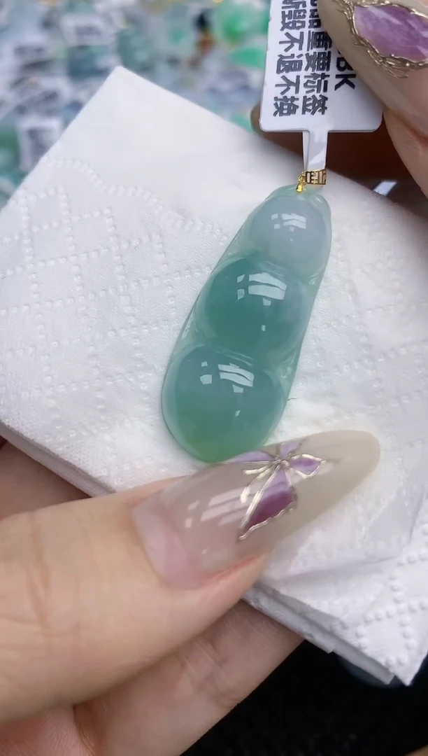 翡翠挂件18K金镶嵌   天然翡翠A货