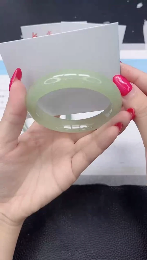 未镶嵌手镯石英质玉32-60.2