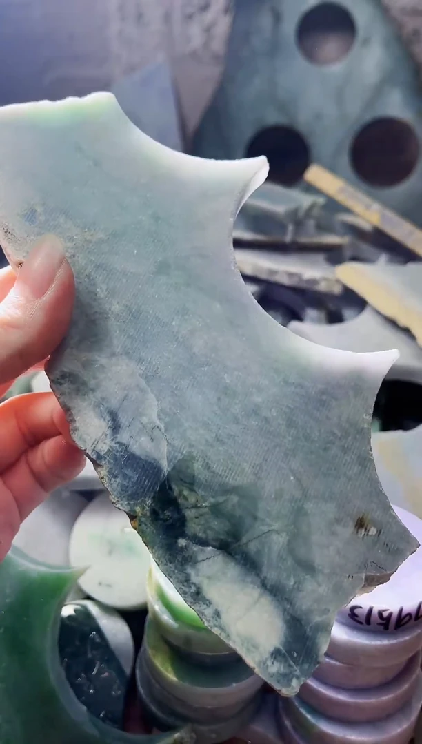 翡翠未镶嵌颈饰天然翡翠A货371