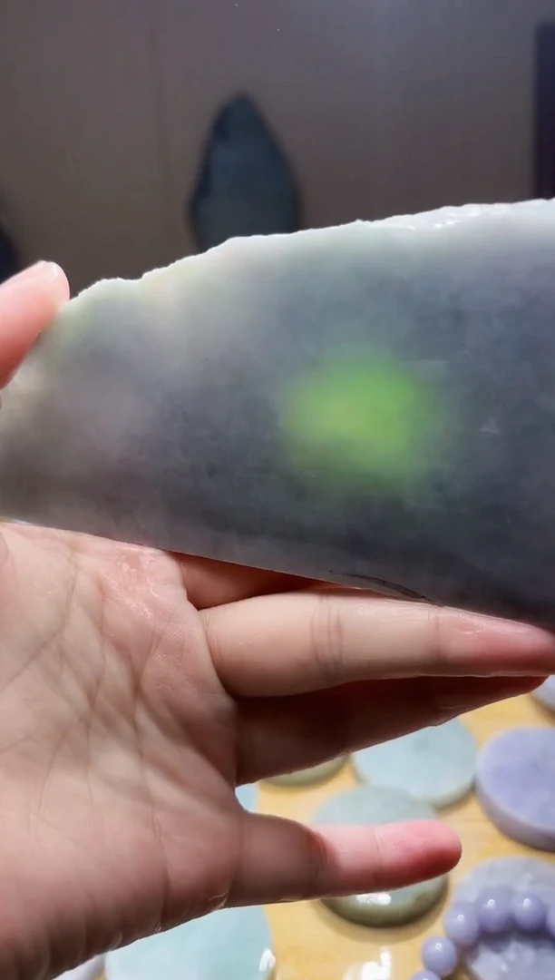 翡翠未镶嵌颈饰翡翠A货 温谭481