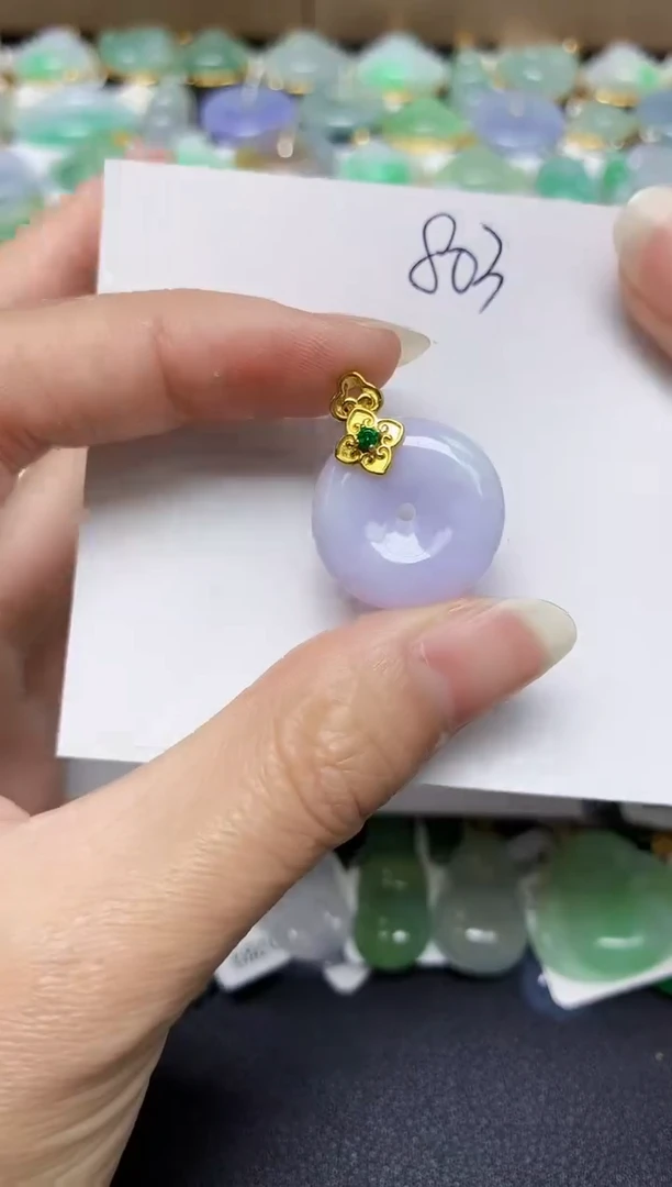 翡翠未镶嵌颈饰 天然翡翠A货