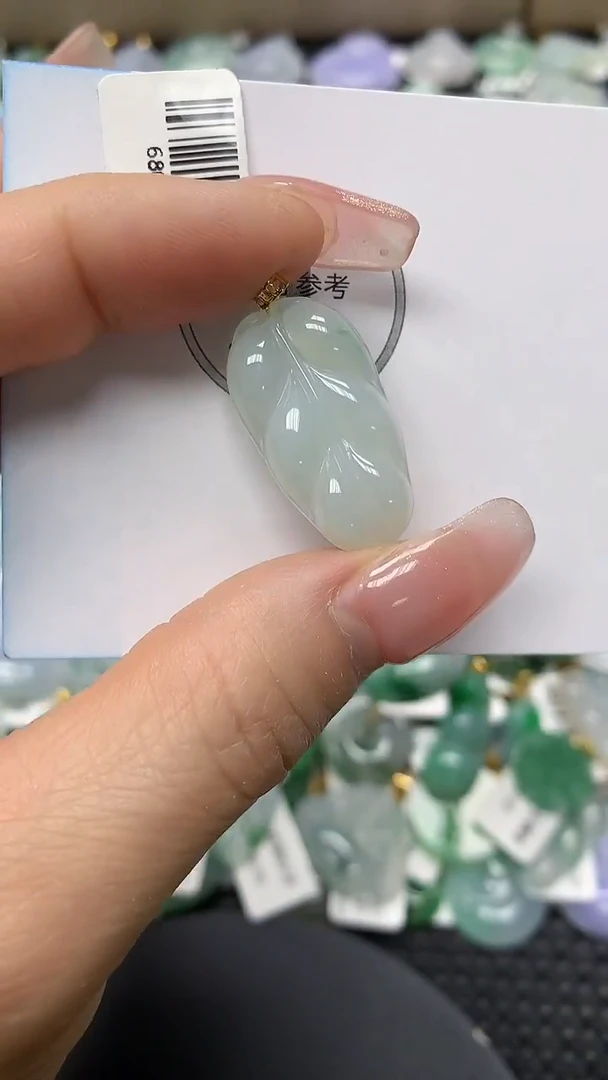 颈饰未镶嵌翡翠a货百元以下同包裹多件发出的只收取一单运费