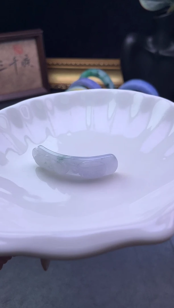 未镶嵌定制翡翠福**猪手牌