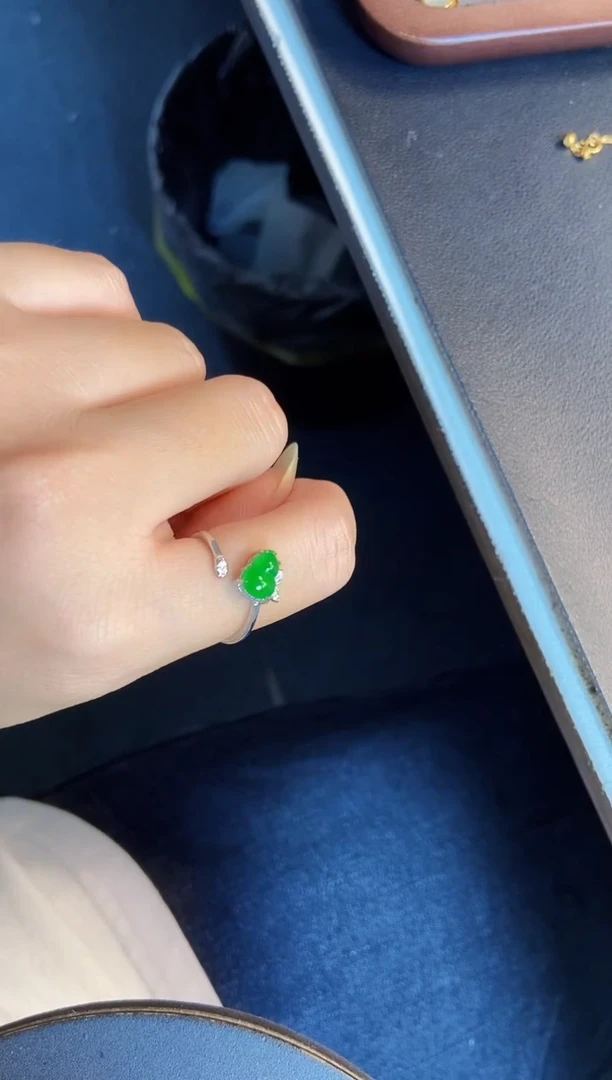 吊坠(不含链)银S925镶嵌翡翠1