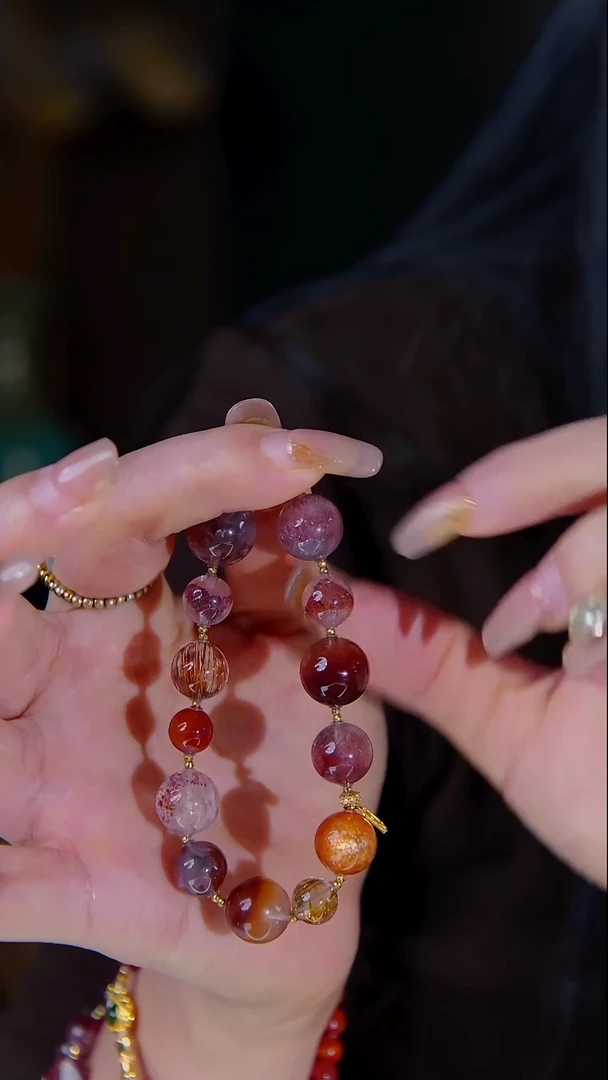 18K金镶嵌手链水晶极光兔毛多宝