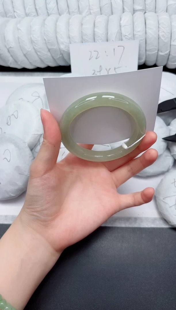 未镶嵌手镯和田玉15-60.3QS1