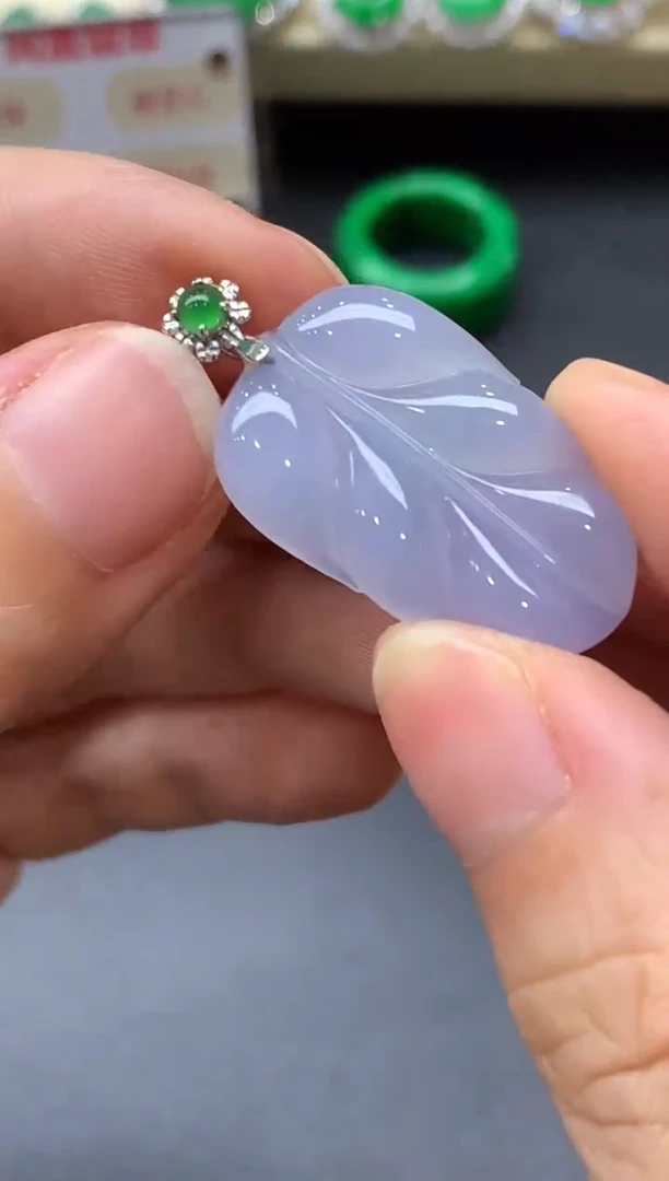 颈饰18K金镶嵌翡翠575-中国好珍宝