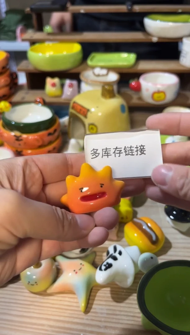 67手绘釉下彩微瑕陶瓷