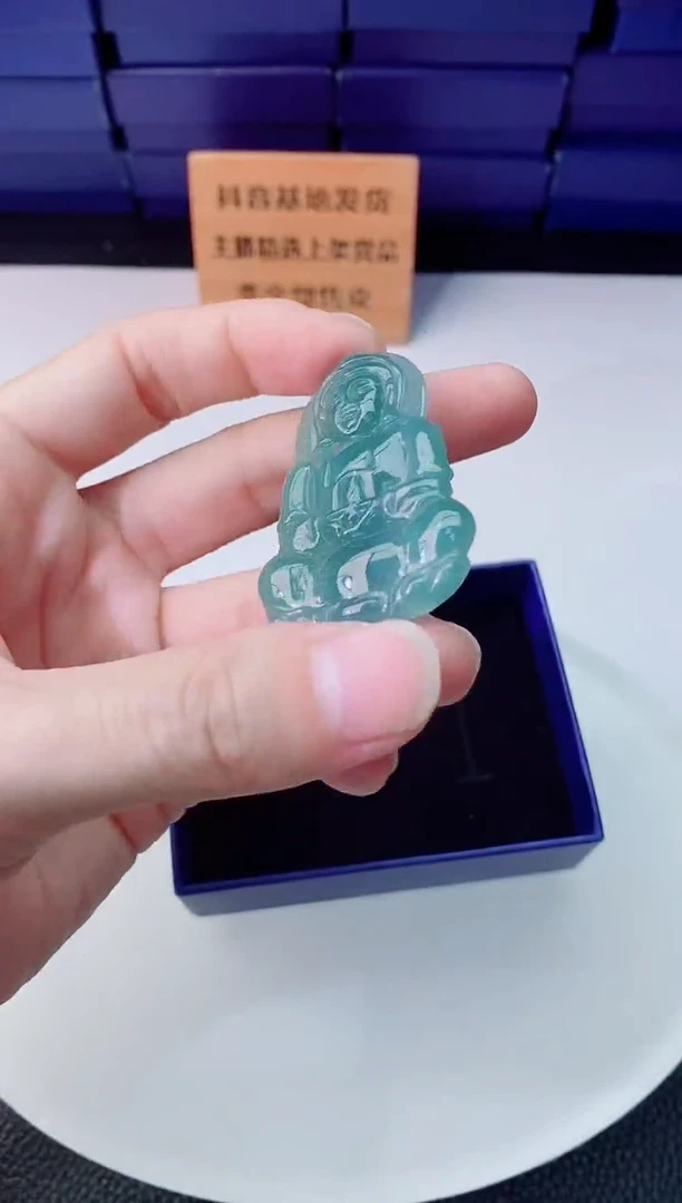 颈饰未镶嵌翡翠1