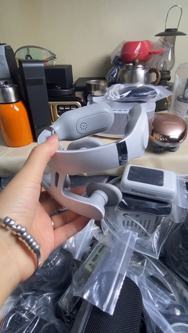 鱼*120白色颈椎仪