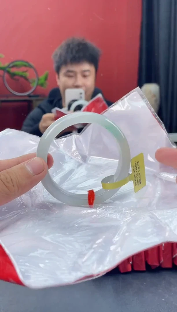 未镶嵌手镯翡翠9