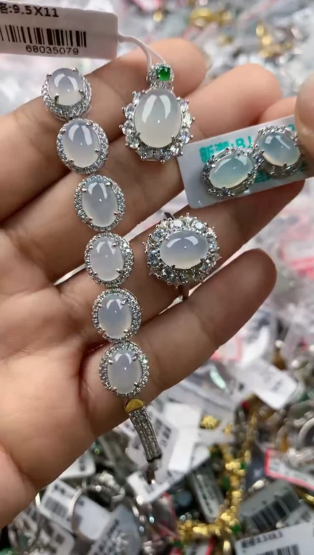 银S925镶嵌戒指翡翠C****y1111----10