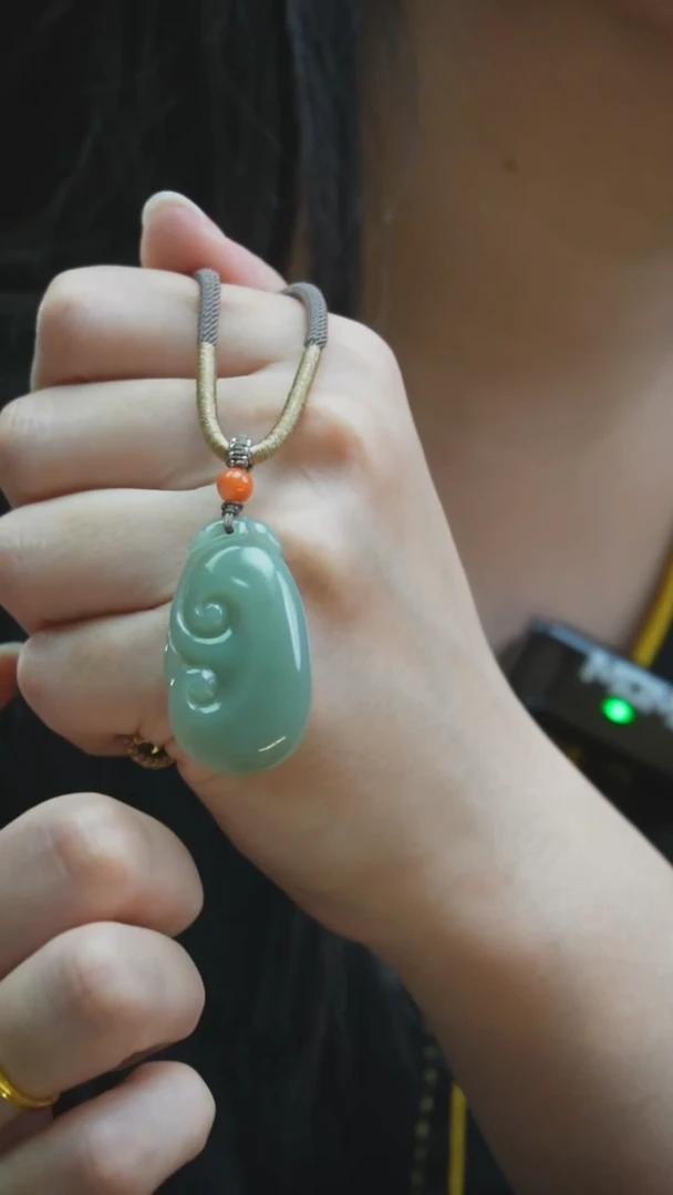 颈饰未镶嵌和田玉F12