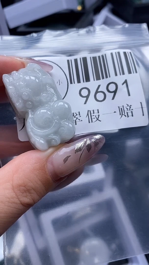 吊坠(不含链)未镶嵌翡翠9691