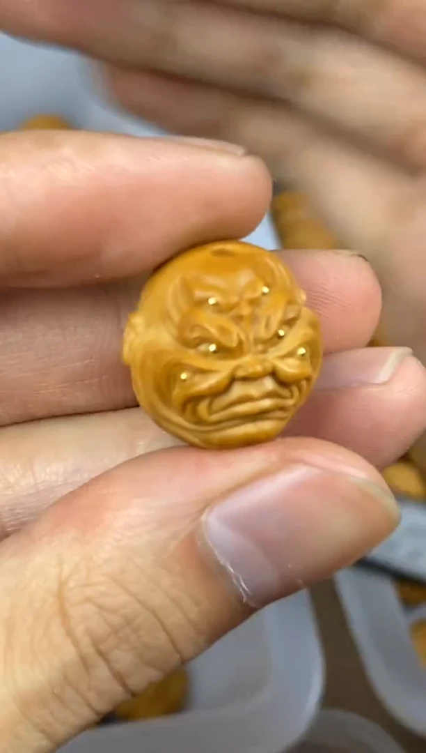 猴头核桃吊坠六目 恶僧 镶嵌