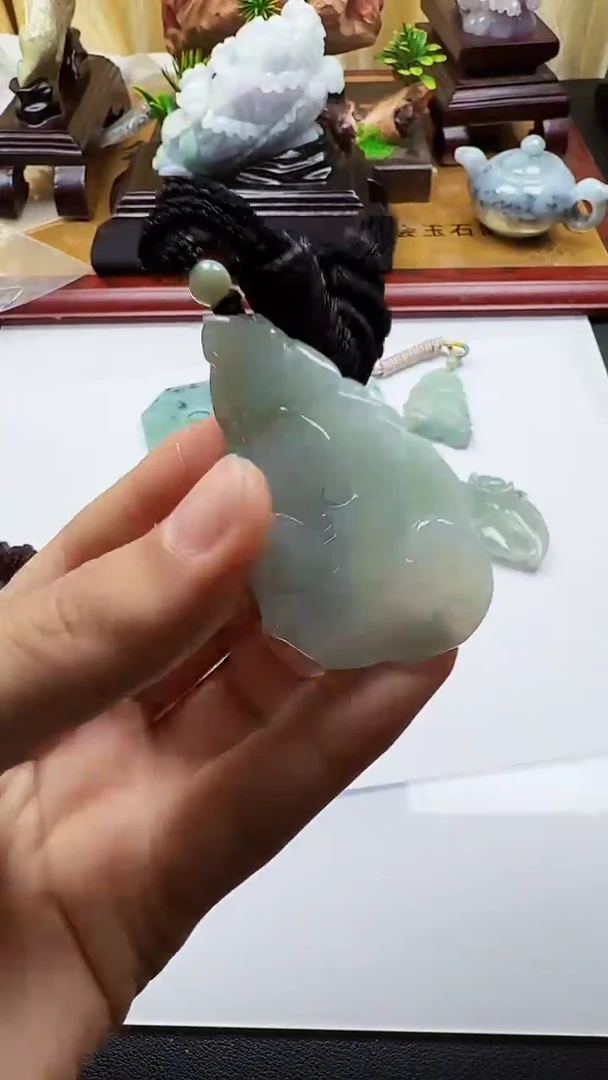 吊坠(不含链)未镶嵌翡翠1