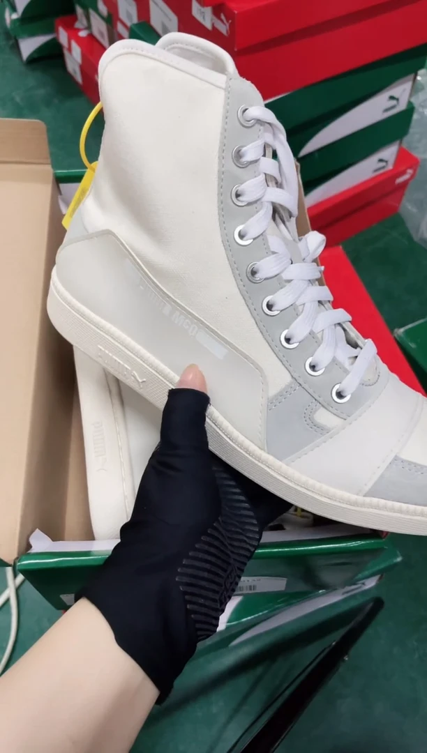 彪马时尚休闲运动鞋39M  K150