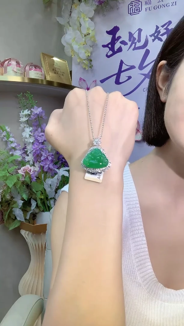 吊坠(不含链)18K金镶嵌翡翠夏日珠宝B999999
