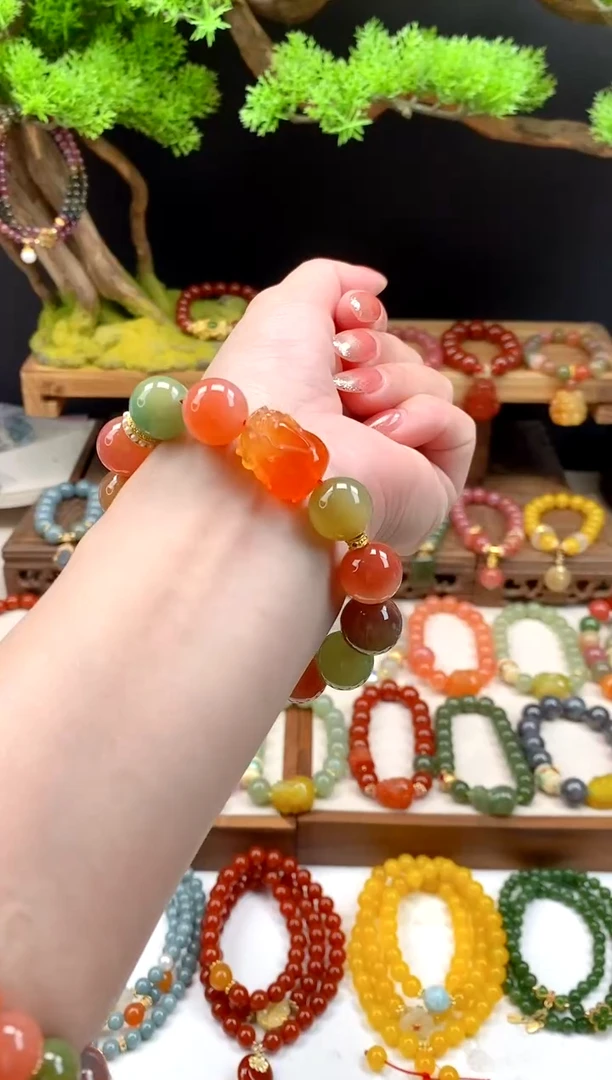 未镶嵌玛瑙手饰多宝貔貅