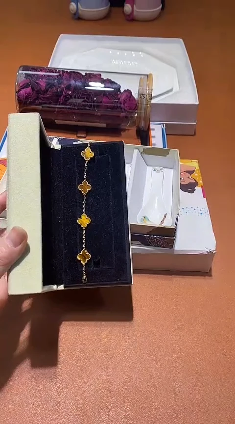 瓷片生活的本意就是开心@@1