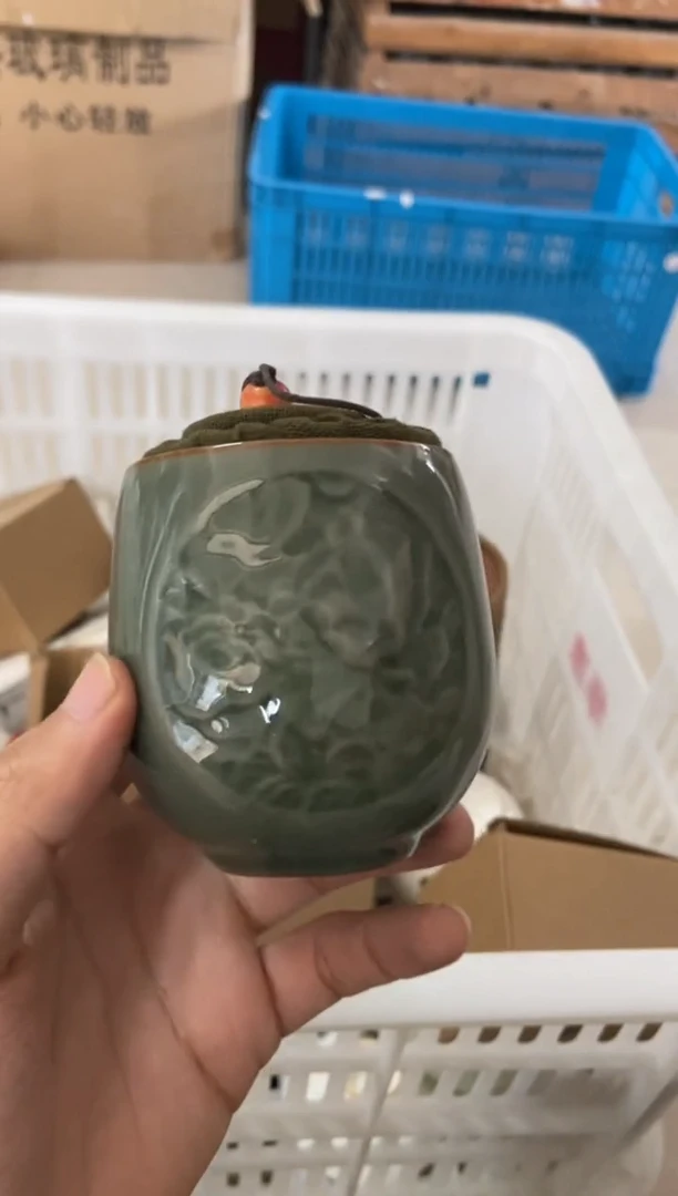 杯无运费险有瑕疵的摄影的产品有使用过的痕迹有点脏介意勿拍