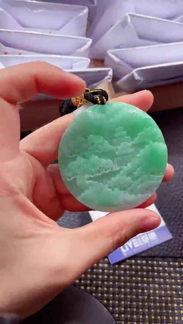 未镶嵌挂件翡翠1118888