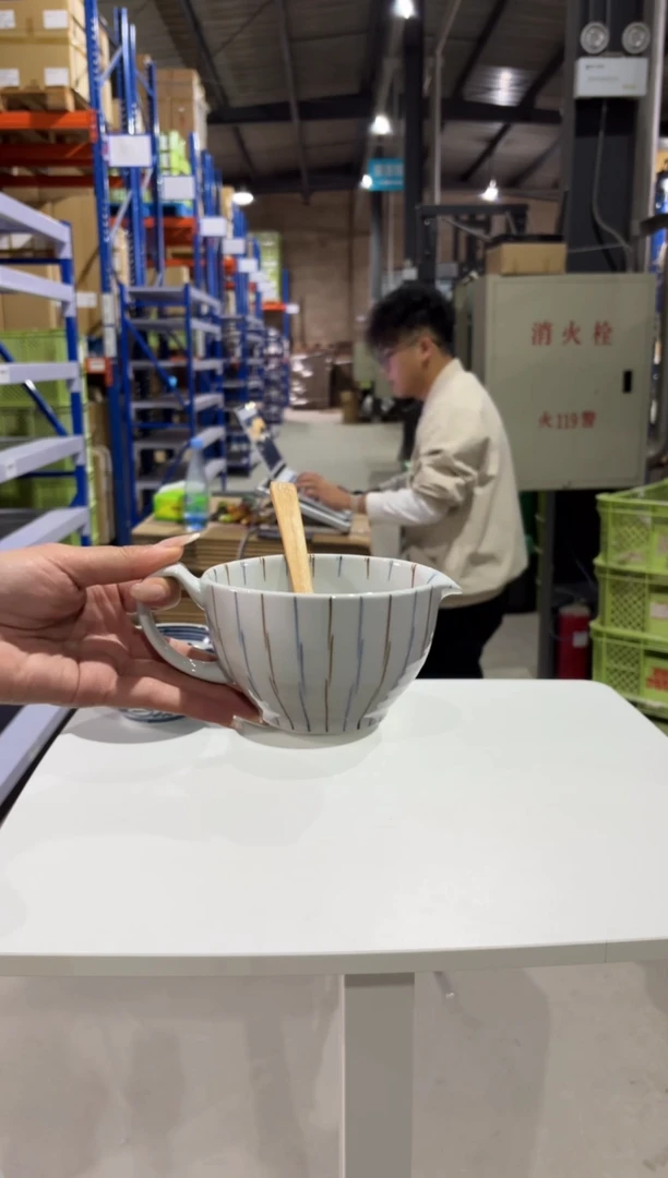玻璃纸麦わら十草 納豆鉢（さじ付）麦わら十草 納豆鉢（さじ付）