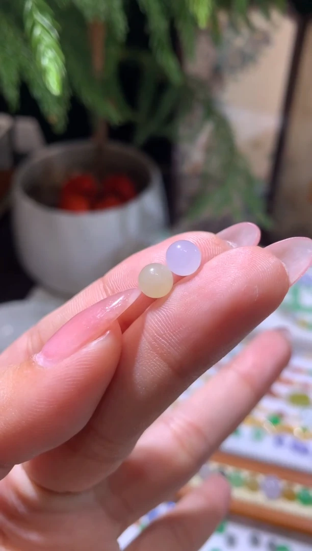 未镶嵌定制翡翠6.1珠子两个