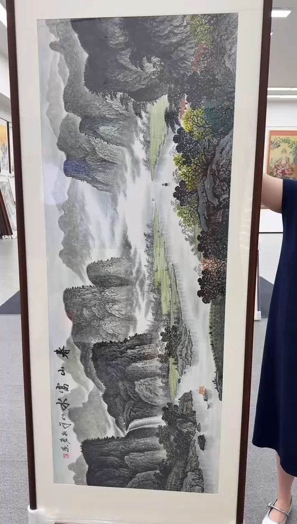 国画手绘   春山富水   219*88