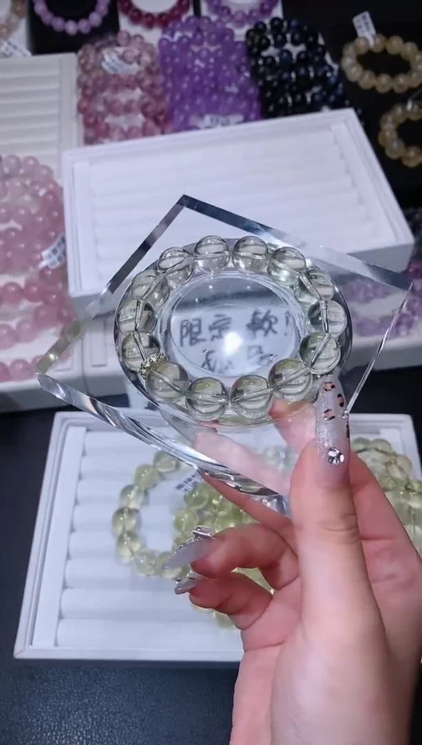 【闪购商品】水晶手链合金219.31巴西黄水晶手串 多样性发其一