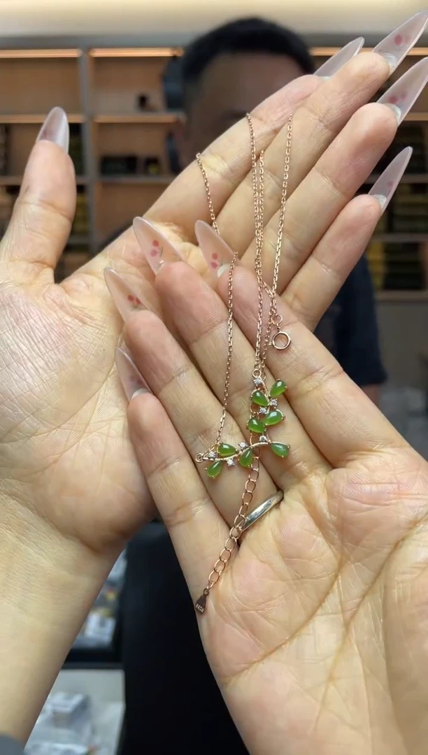 和田玉银S925镶嵌颈饰多样性发一件