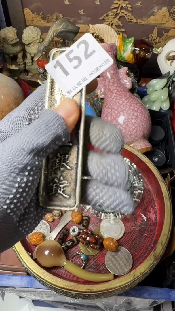 刘*哥工艺品小件152