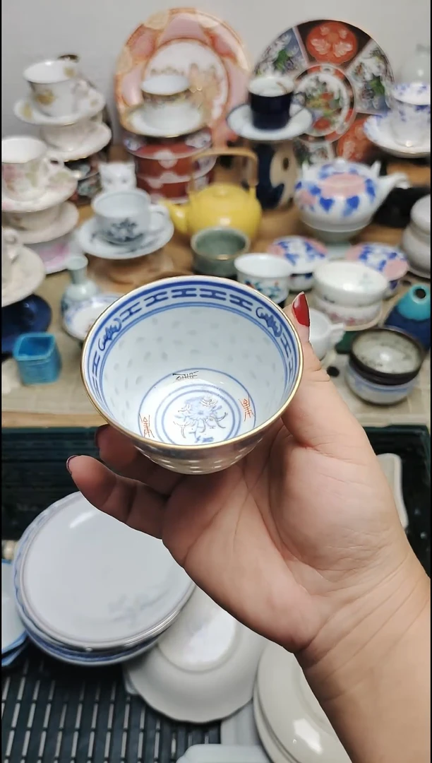其它董****g 紫韵陶艺优品小铺