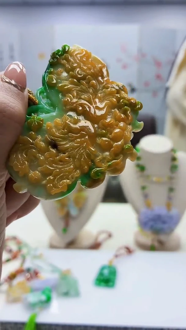 未镶嵌定制翡翠3495ty-毛货挂件48