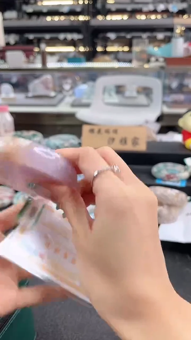 未镶嵌手镯石英质玉六*六圈口（赠品镯心）