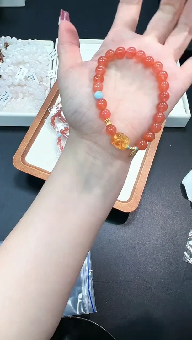 【闪购商品】南红玛瑙手链未镶嵌7O多样性发其一/1条默认微瑕