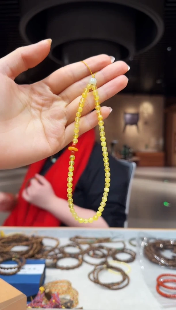 【闪购商品】蜜蜡手链未镶嵌蜜蜡手机链