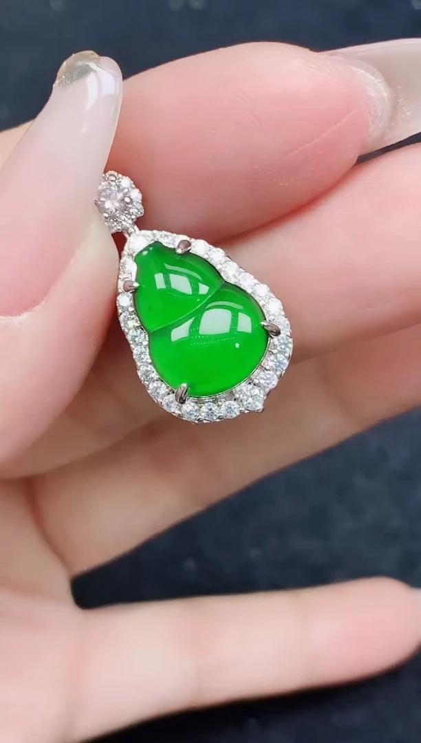 颈饰未镶嵌翡翠天然A货翡翠 保A保真