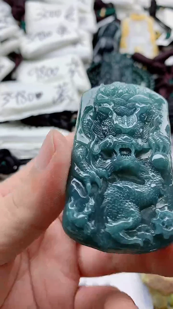 颈饰未镶嵌翡翠888
