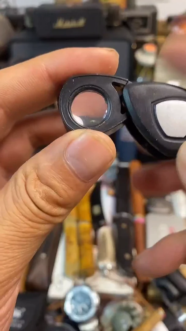 瓷片闪购商品   如图所示