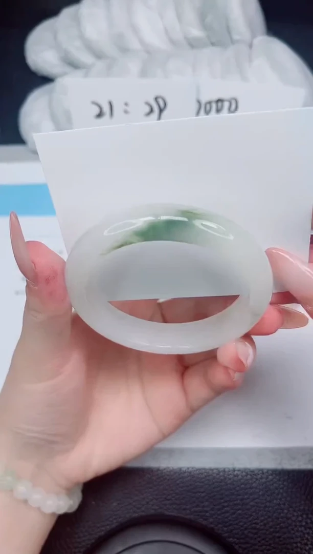 石英质玉手镯未镶嵌68-57.8