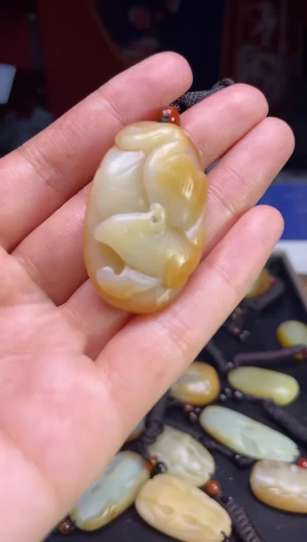 颈饰未镶嵌和田玉123