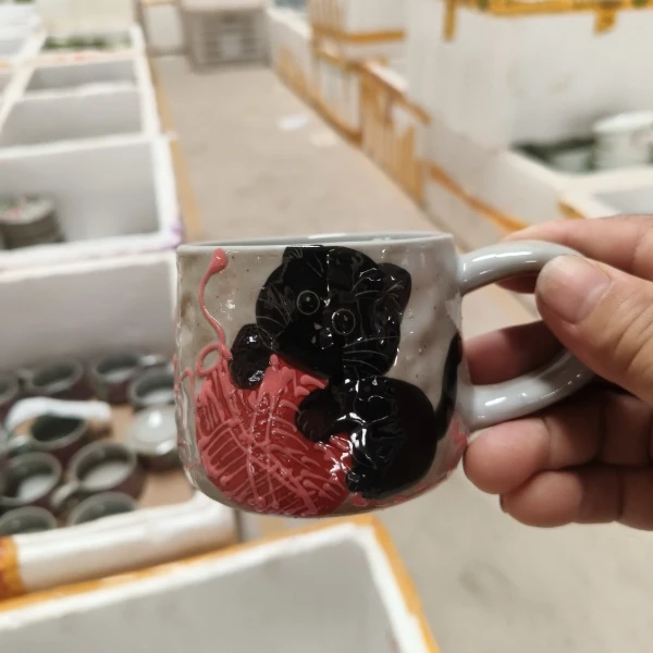 2398-手捏杯绣球猫马克杯