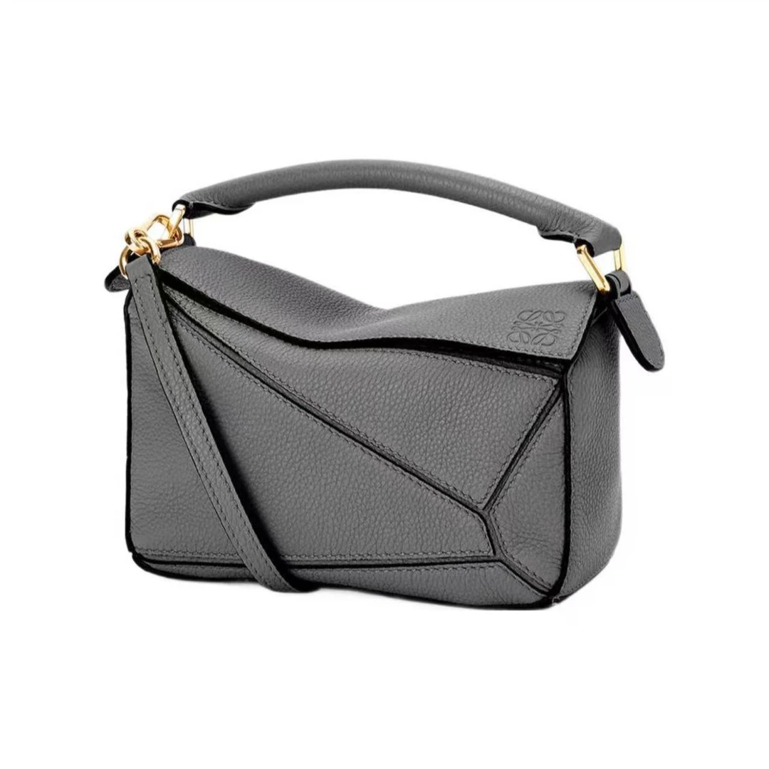 95新 LOEWE/罗意威 安洁利严选几何包/AM0221037